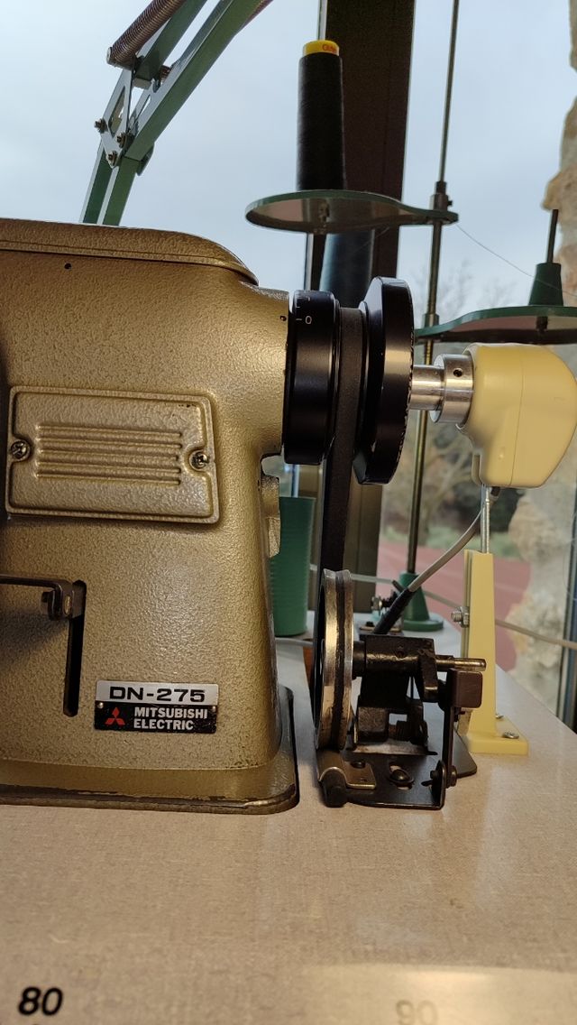 Máquina coser doble aguja MITSUBISHI DN-275