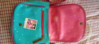 Bolso rosa y turquesa