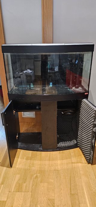 Acuario pecera negro y transparente