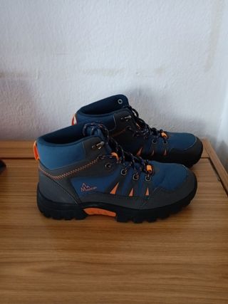 Botas de montaña niño talla 37