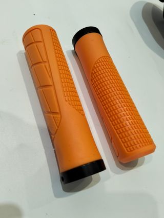 Puños Bicicleta Naranja Nuevos
