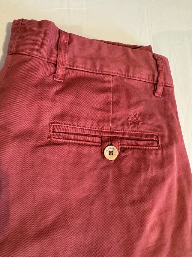 Pantalón corto Scalpers Talla 40 granate
