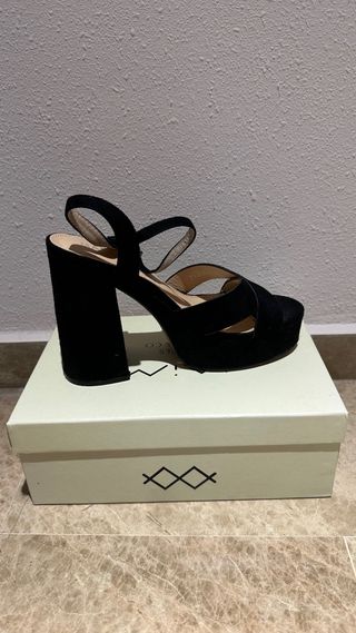 Sandalias de plataforma tacón negras