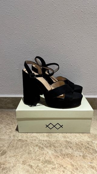 Sandalias de plataforma tacón negras