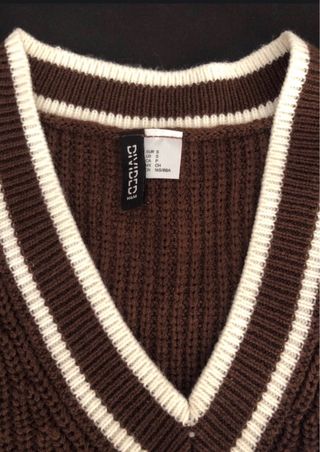 Maglione smanicato H&M marrone a V