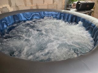 Jacuzzi Bestway Santorini 9 personas NUEVO