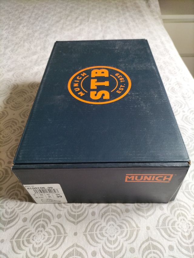 Zapatillas MUNICH Talla 39 unisex