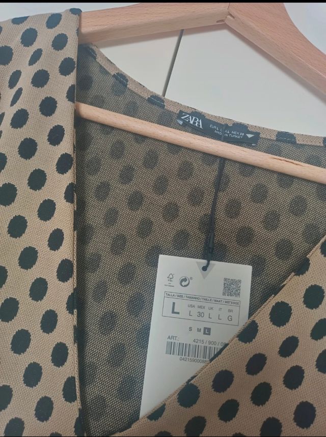 Vestido Zara lunares talla L