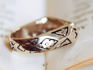 Anillo Réplica Juana de Arco Plata Talla 8 USA