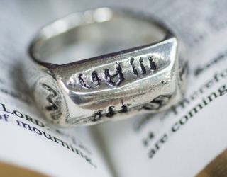 Anillo Réplica Juana de Arco Plata Talla 8 USA