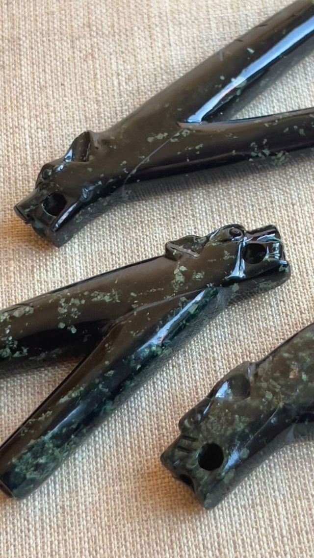 Kuripe proyector jaguar en piedra serpentina