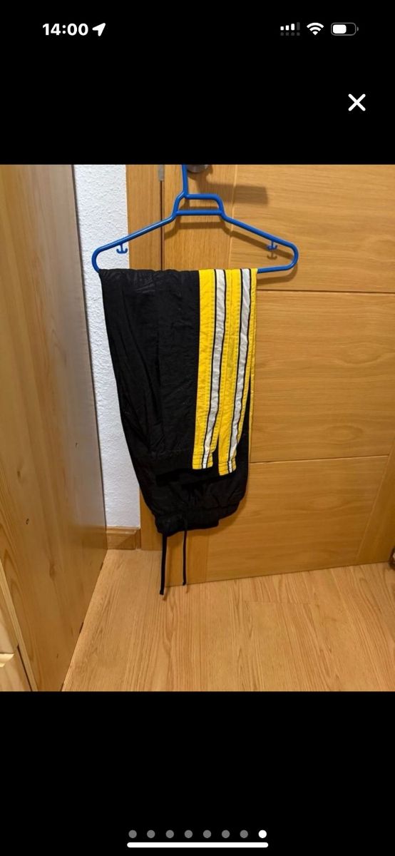 Chándal Laiker Talla M Amarillo y Negro