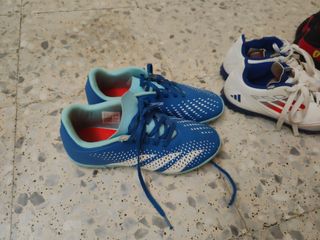 Deportivas de fútbol para niño