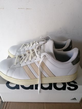 ADIDAS GRAND COURT 2.0 colore bianco/beige taglia 