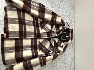Sobrecamisa cuadros Bershka marrón