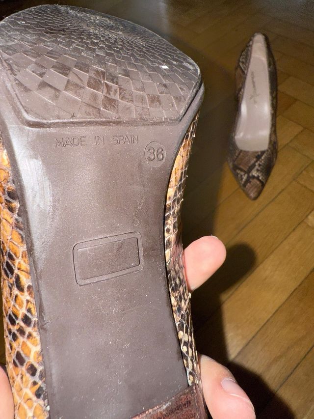 Zapatos de tacón Roberto Cavalli estampado serpien