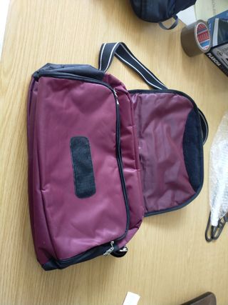 Bolso Morado y Negro