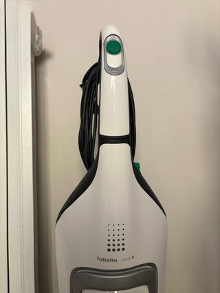 Folletto VK220 con accessori