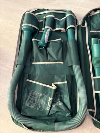 Folletto VK220 con accessori