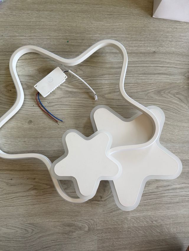 Lámpara de techo infantil estrellas