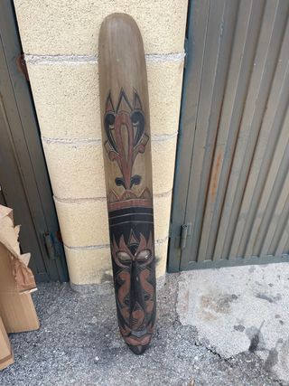 Máscara tribal de madera