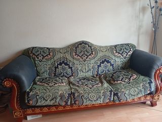Sofá de 3 plazas. OFERTA/ REBAJA