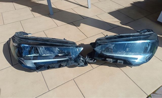 Fari a LED completi Opel Corsa F