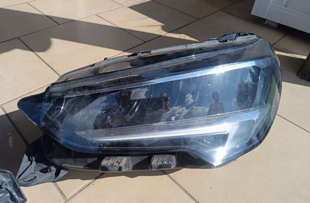 Fari a LED completi Opel Corsa F