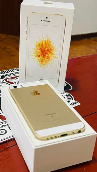 iPhone SE 1ª Gen Oro