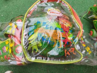 Patines de niño DinoTren con casco y protecciones 