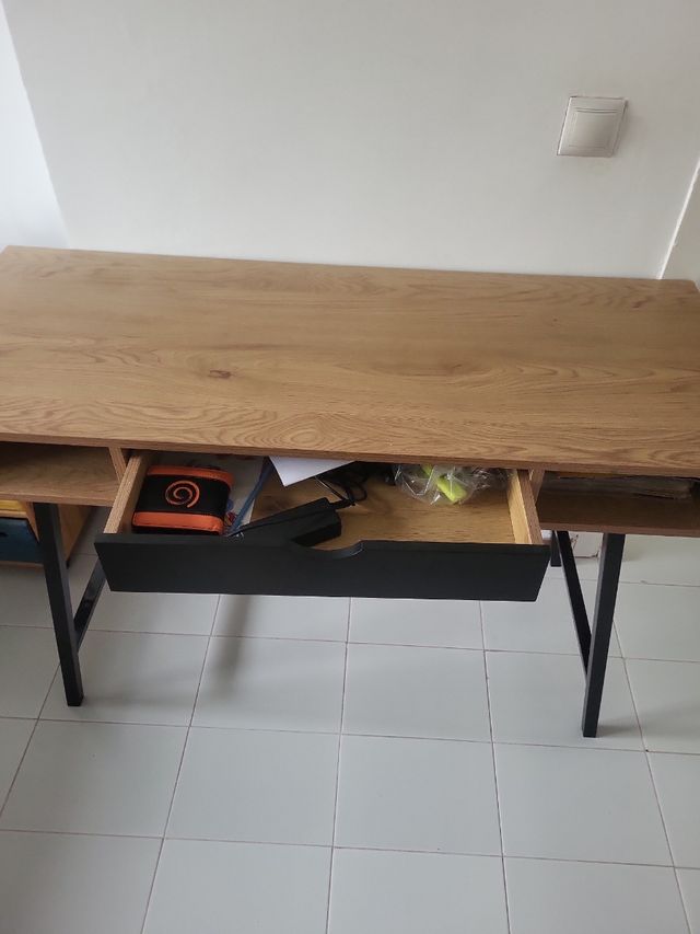 Mesa Escritorio Madera y Metal