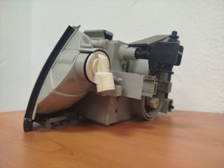 Faro delantero con intermitente Clio 1