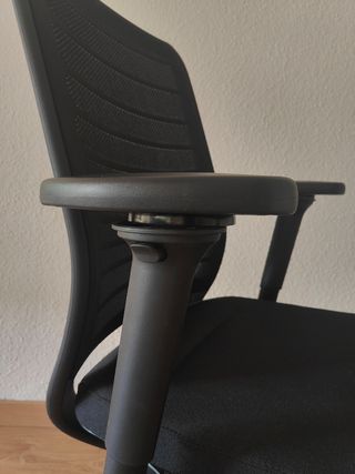 Silla oficina ergonómica Intersthul Hero Negra