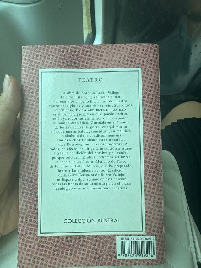 En la Ardiente Oscuridad (Nueva Austral Series)