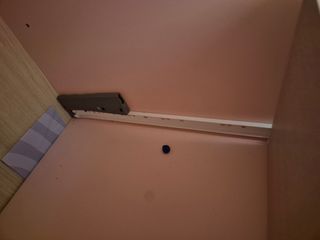 Mesa escritorio infantil con cajonera rosa