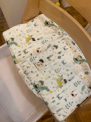 Cojín Trona Stokke con Diseño Infantil