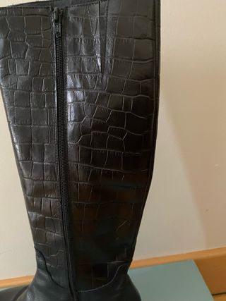 Botas altas piel negras talla 39