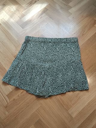 Falda pantalón flores verde y blanco