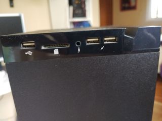 Torre de Sonido Negra