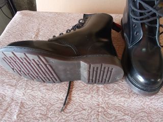 Scarponcini nuovi unisex n. 40