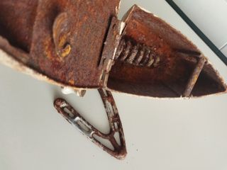 Plancha antigua de carbón