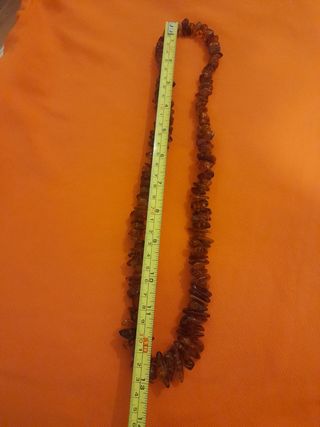 Collar de ámbar antiguo