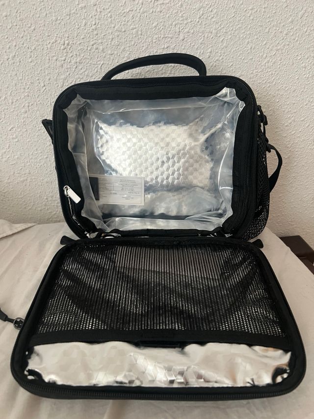 Bolsa Térmica Roots Rayas Azul