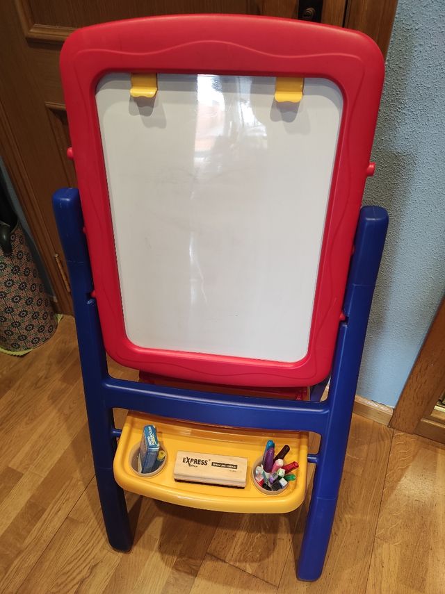 Pizarra infantil 2 en 1 (tiza y velleda)