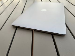 MacBook Pro 15 2018 Argento