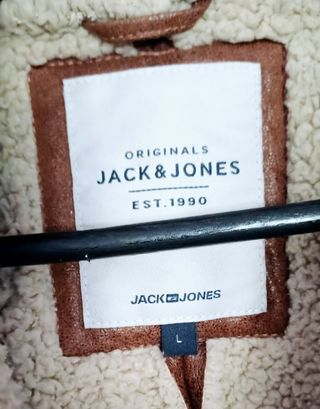 Chaqueta JACK&JONES camel con  borreguito 