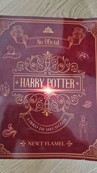 Libro de Hechizos de Harry Potter: La Guía Ilus...