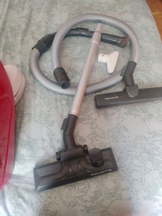 Aspiradora Rowenta 2200w RO68PE3.Todos accesorios 