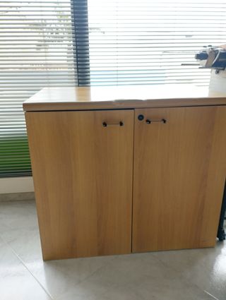 Mueble auxiliar de madera