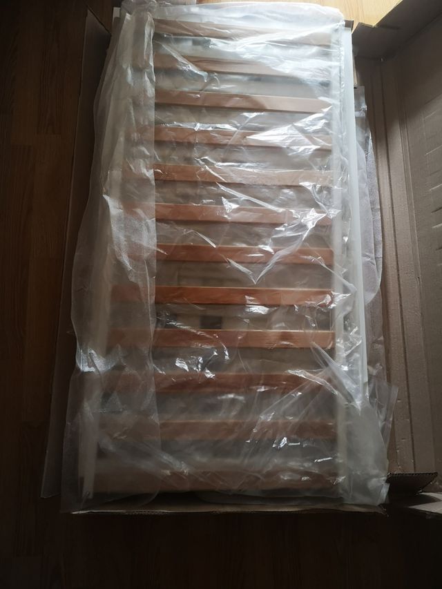 Cuna Cotinfant blanca con estrellas